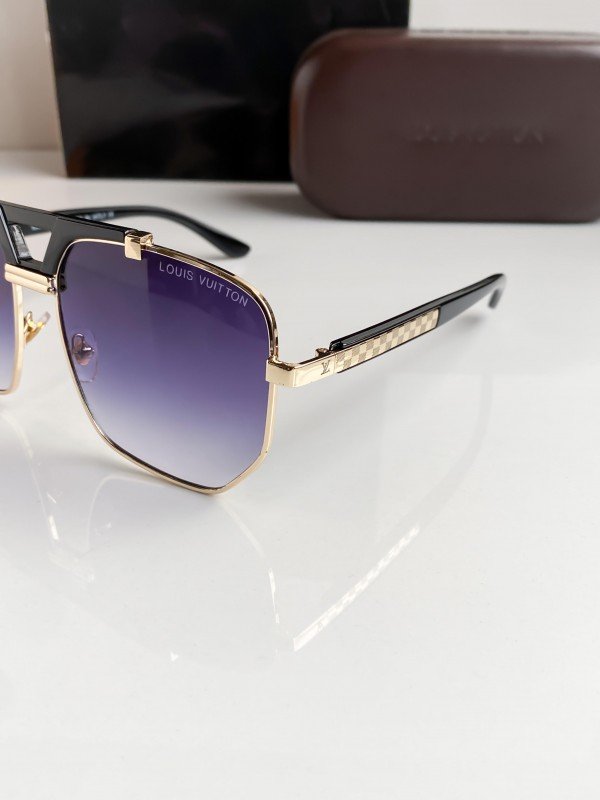 Louis Vuitton 3009 Sunglasses - Image 4