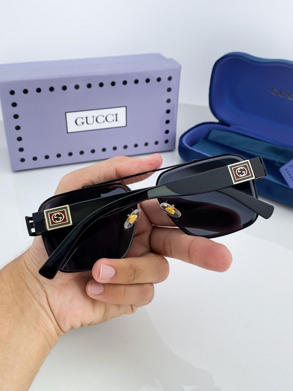 Gucci Black 2314 Sunglasses - Image 3