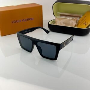Louis Vuitton Black 1166 Sunglasses