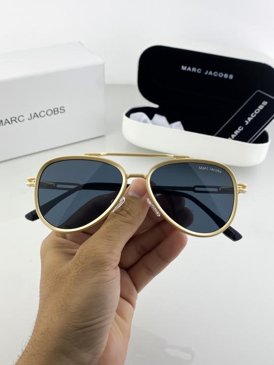 MARC JACOBS GOLD BLACK 517 - Image 5
